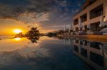 VIVID BLUE SERENITY RESORT