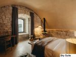 HOTEL MAMULA ISLAND