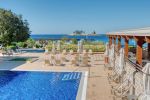 HOTEL PALAS